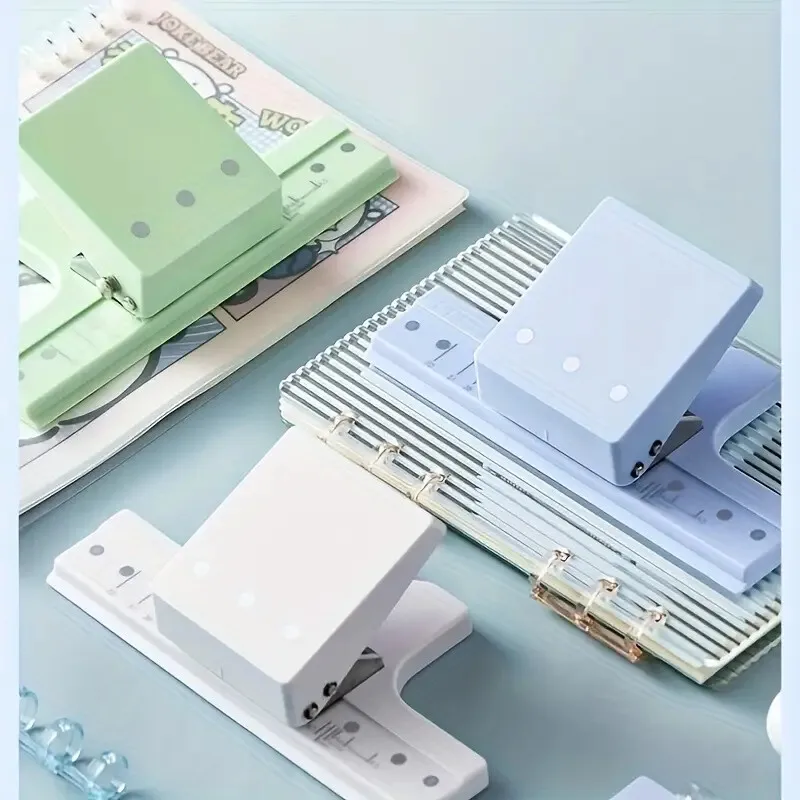 Three-hole punch, compatible with A5/B5 paper, accurately punches holes up to 5mm thick, suitable for loose-leaf binders.