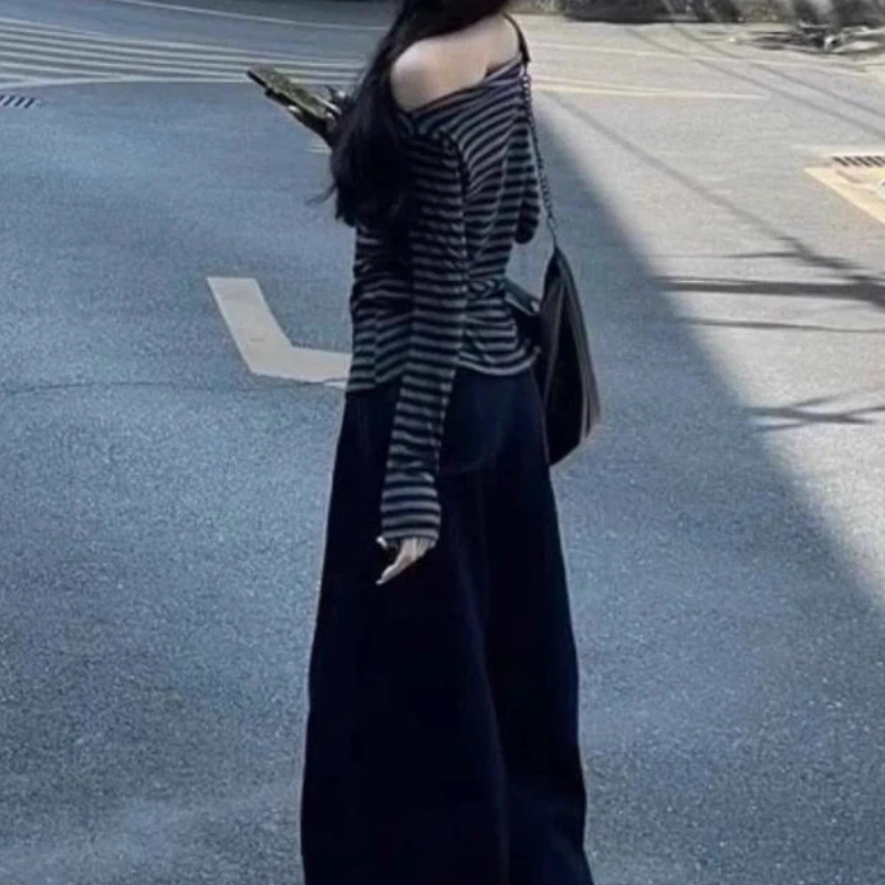 Women Vintage Striped Off Shoulder Long Sleeve Top Korean Lazy Slant Shoulder Slim Casual Blouse view 3