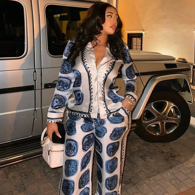 

New temperament lapel printed long-sleeved shirt nine-point pants suit fashionable simple and versatile temperament elegant holi