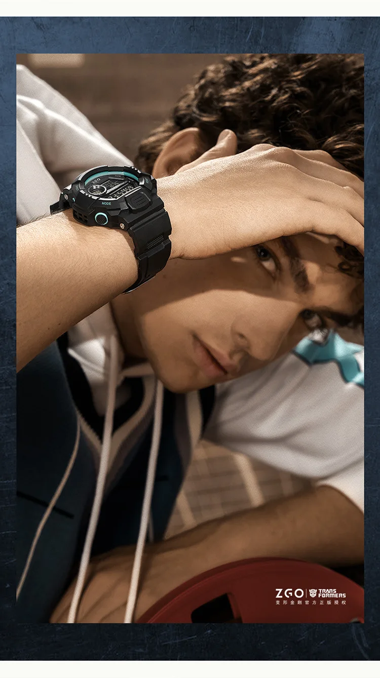 Transformers Co Branded Watch 2024 Waterproof Night Light Fashion Sports Boys Electronic Watch