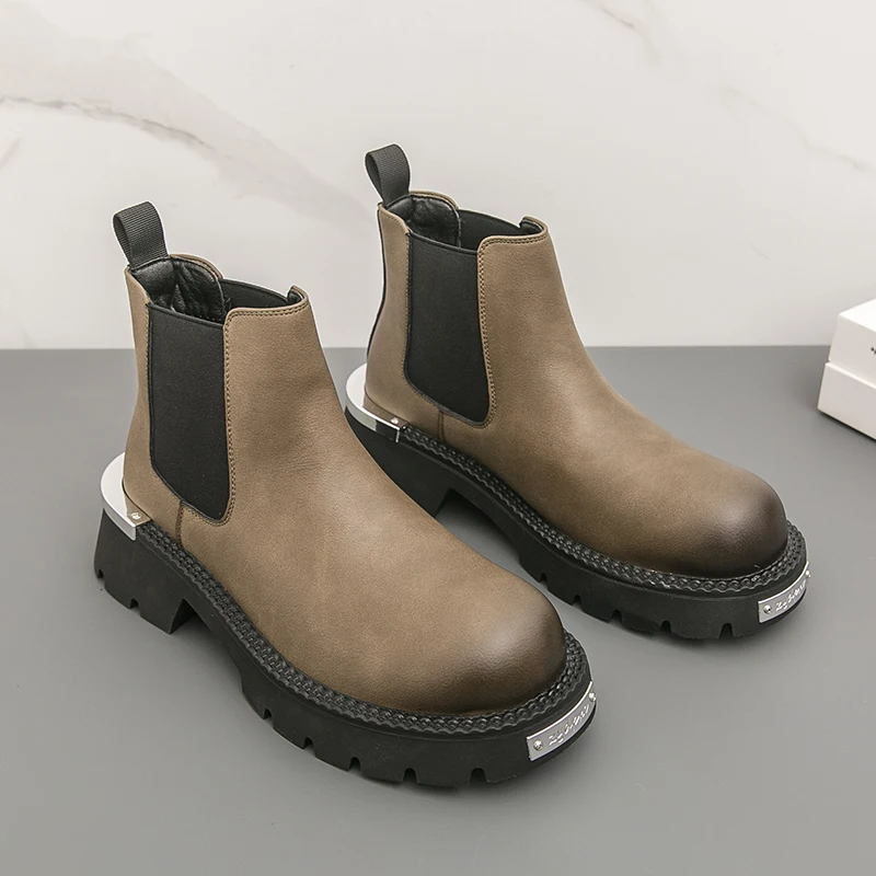 Fashionable Khaki Street English Style Men Casual Chelsea Boots High-quality Soft Comfortable Thick Soled Non Slip Driving Shoes