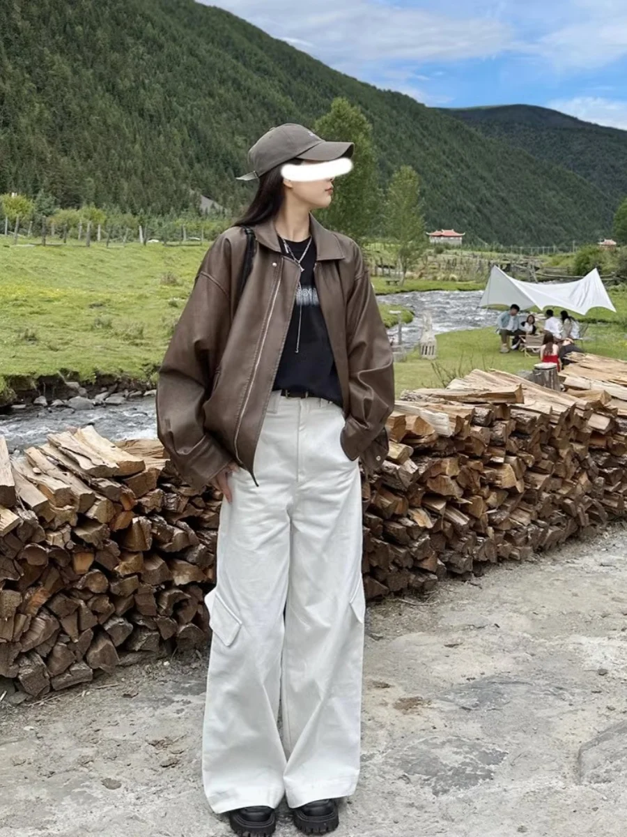 Jaet de motociclista para mujer, abrigo de cuero con diseño Retro americano, color marrón, Bla, corte holgado, largo, Sve, novedad de Otoño de 2023