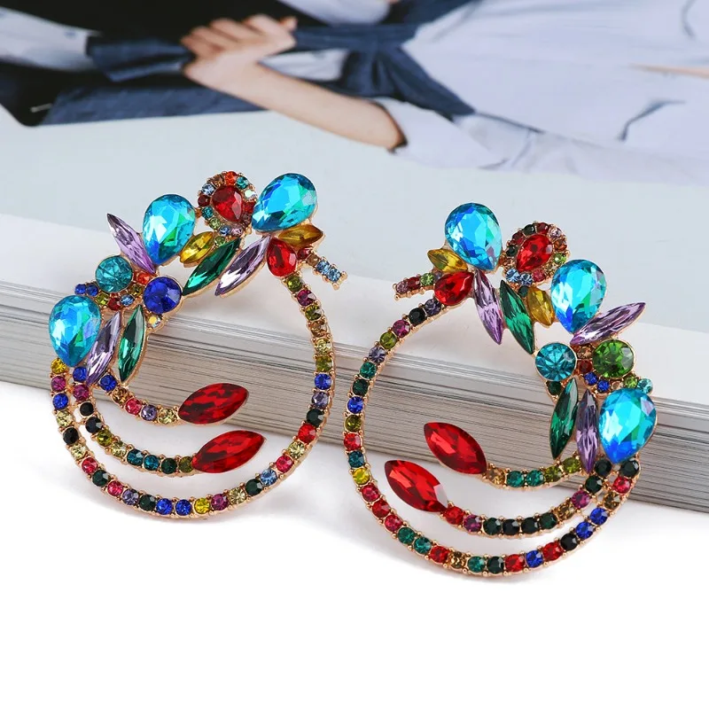 Upscale Luxury Pride Earrings For Women Catwalk Style Exaggeration Shiny Rhinestone Flower Big Circle Full Drill Trend Jewelry