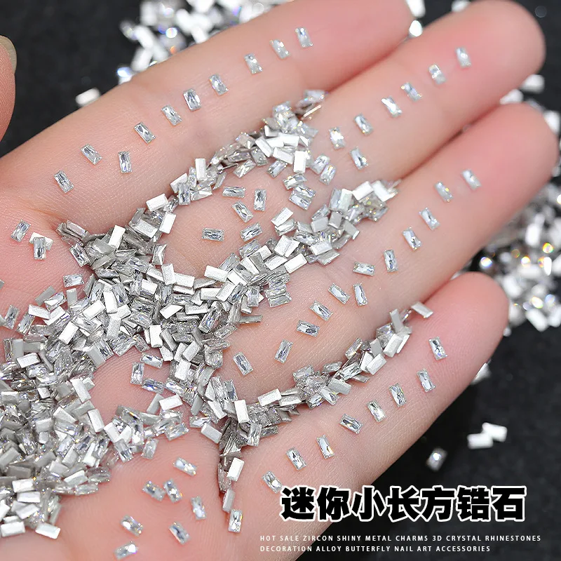 ชาร์มตกแต่งเล็บรูปทรงสี่เหลี่ยมมินิประกายเพชรซิร์คอน 50 ชิ้น แถบสะท้อนแสง ประดับเพชร สำหรับตกแต่งเล็บ อุปกรณ์ทำเล็บ