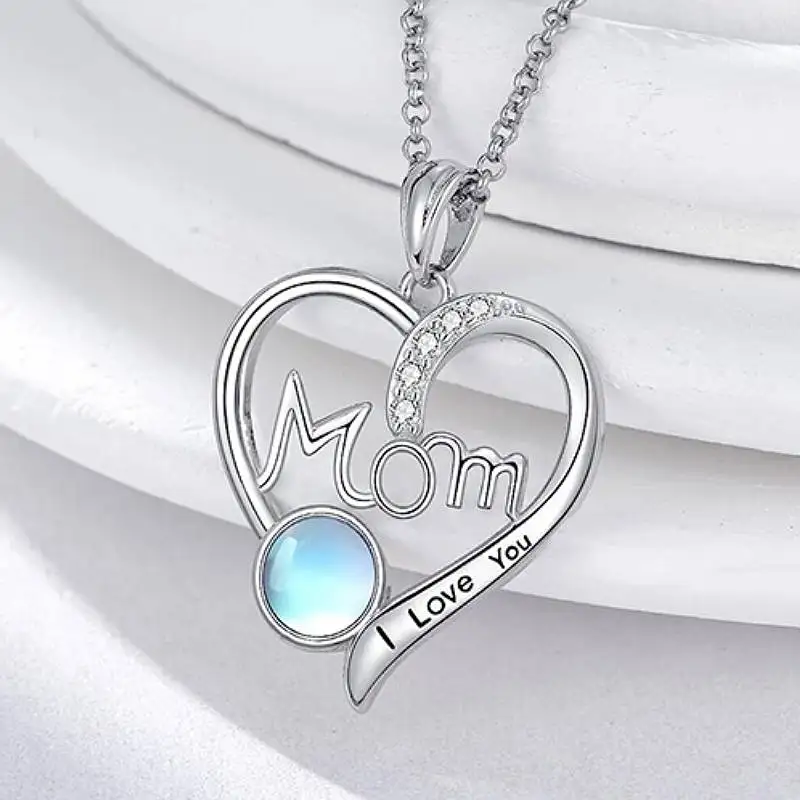 Huitan Mom Shaped Women Herz-Anhänger-Halskette zum Muttertag, romantisches Accessoires-Geschenk, imitierter Mondstein-Schmuck mit CZ