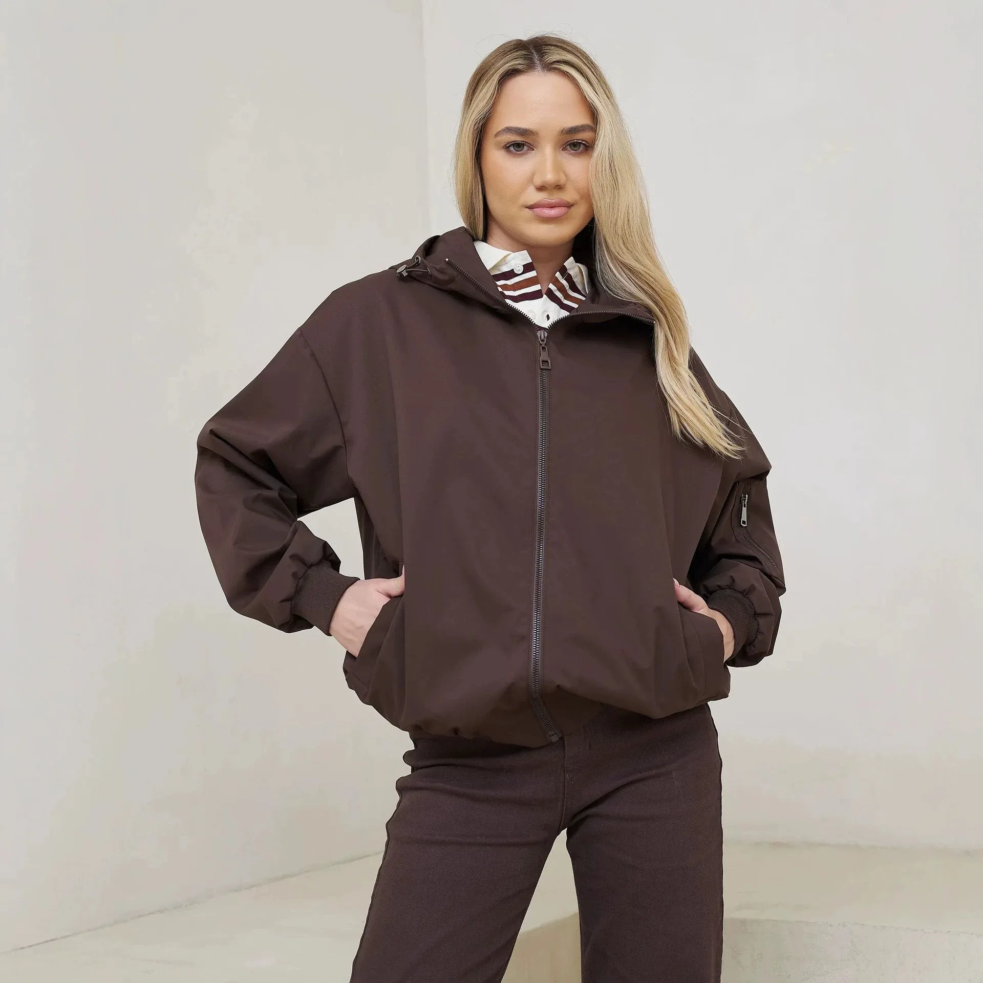 Women's Coffee Windproof Hooded Zip Up Windbreaker Jacket Spring Autumn Loose Drop Shoulder Casual Windproof Short Outerwear