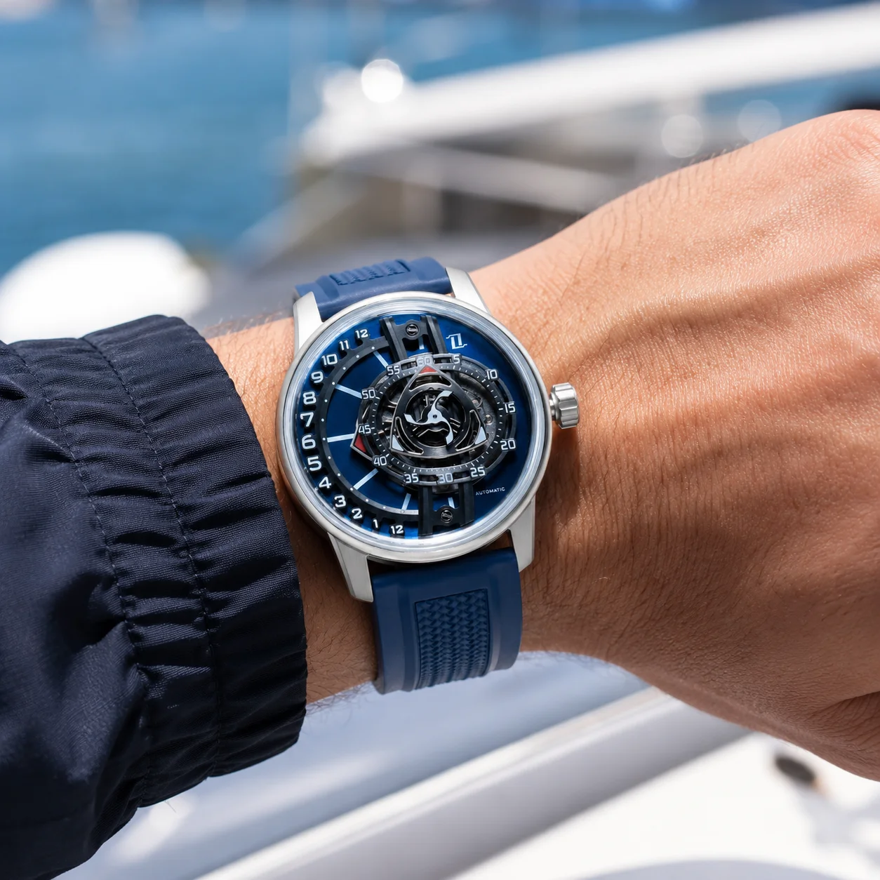OBLVLO Men's High-End Forged Carbon Automatic Watch Luminous Blue Rubber Band Waterproof Dial with Creative Rotor JM-RT
