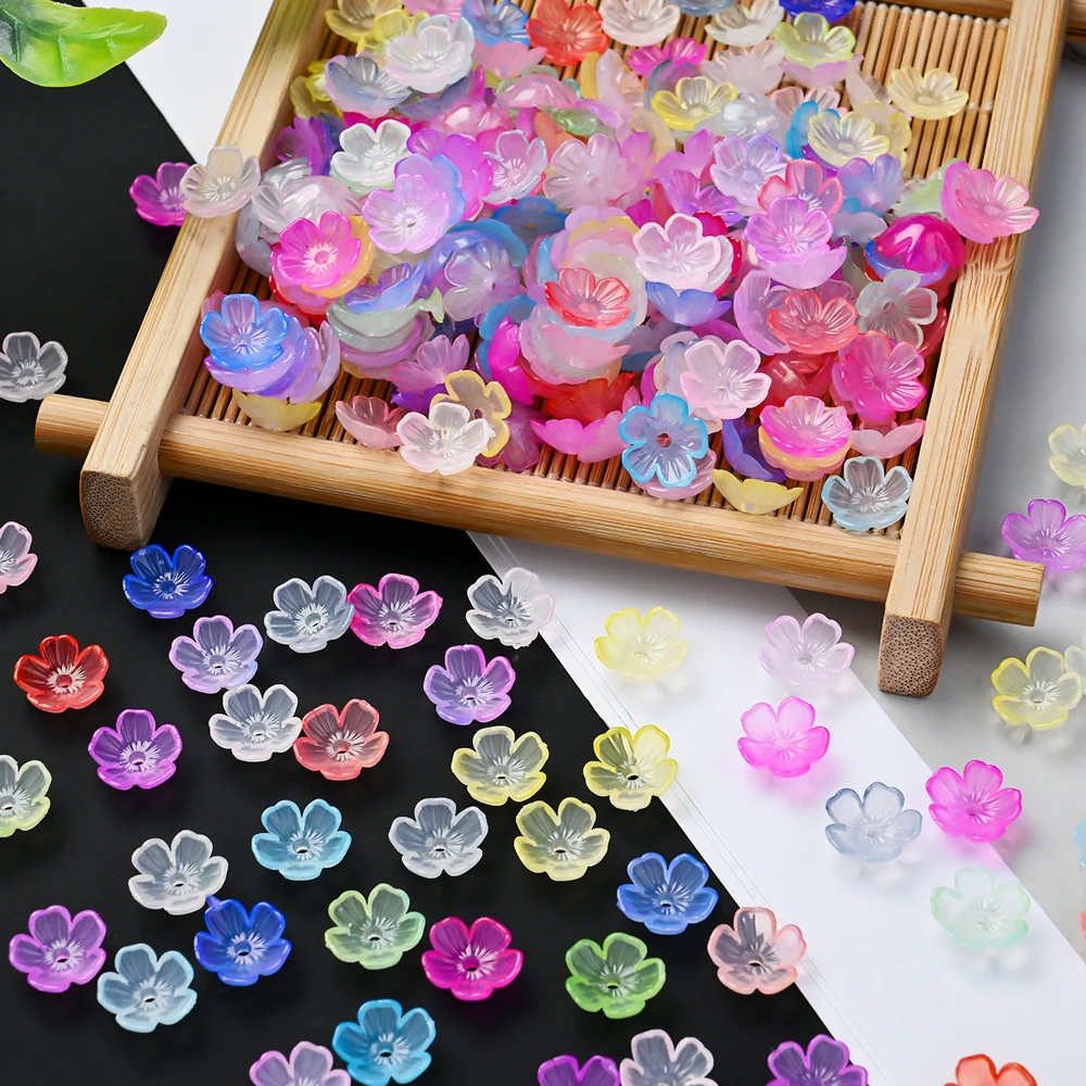 600 Stück Transparente Bunte Acryl-Blumenperlen Blumen-Abstandhalterperlen für DIY Schmuckherstellung Perlenarmband Halskette Zubehör – Detail 9