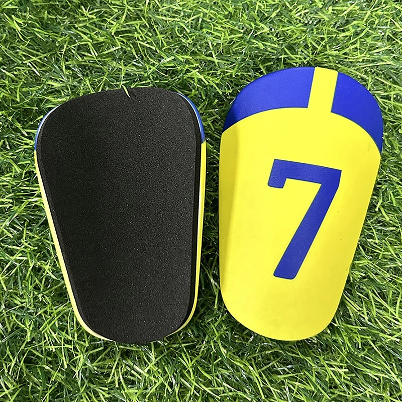 1Pair Mini Football Shin Pad Leg Protector Wear-resistant Shock Absorbing Leg Protector Soccer Training Shank Board