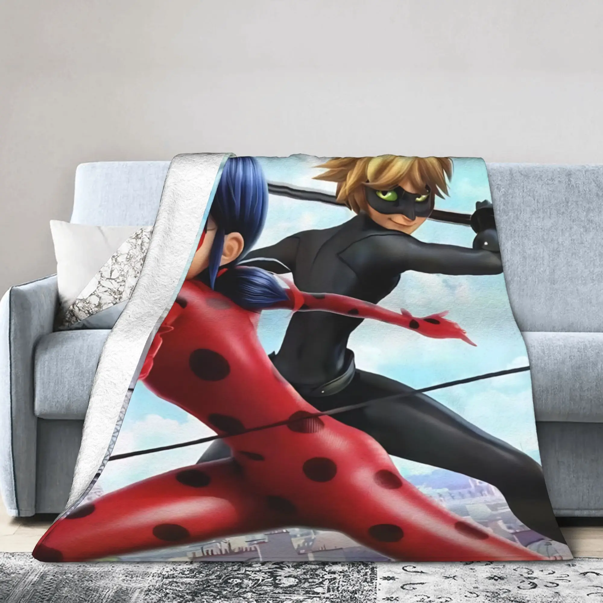 M-الخنفساء المعجزة الكرتون بطانية مطبوعة للرجال النساء الترا لينة رمي البطانيات للأريكة 50x60 بوصة متعددة الحجم