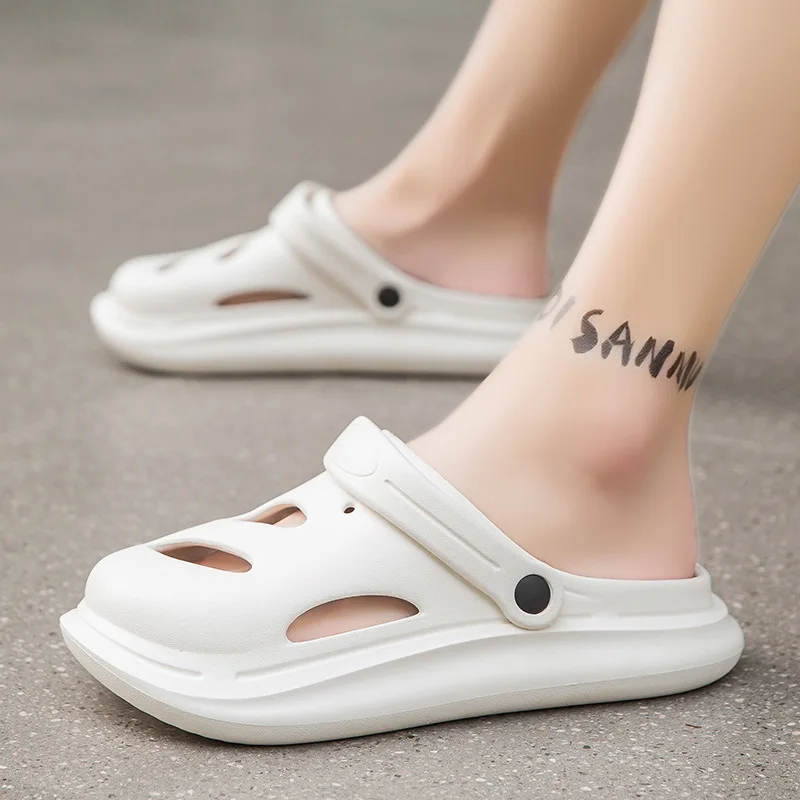 Clogs Slippers Female Summer Trend Non-slip Soft Bottom Hollow Package Head Outside Thick Bottom Couple Nurse Beach Sandals Men