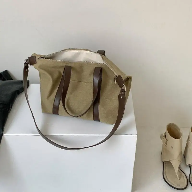 

X90D Stylish Canvas Fabric Bag with Large Capacity Crossbody BAG for Commuting Traveling or Shopping Adjustable Shoulder Strap