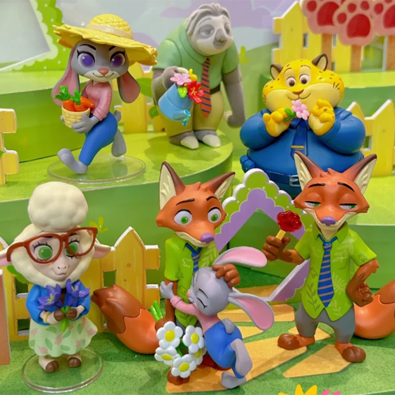 

Toptoy Disney Zootopia, Цветочная серия, искусственное украшение для руки, Джуди, лиса, подарок, настольное украшение, подарки для друзей