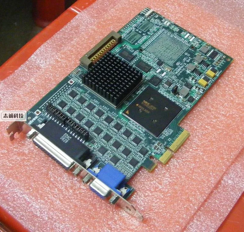 MATROX MORQ/16VD Y7250-00 Rev.A PCI-E MORPHIS QXT Image Capture Card