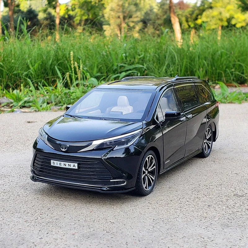 1:24 سيينا MPV دييكاست لعبة سيارة نموذج مصغر التراجع الصوت والضوء الأبواب قابلة للفتح مجموعة هدية لصبي الاطفال