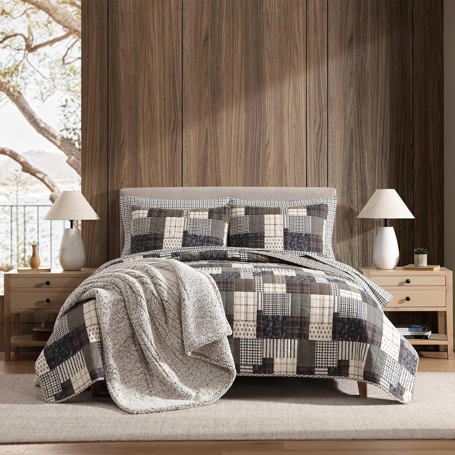 

- King Quilt Set, Naturally Soft Cotton Bedding w/a Lightweight Feel for All-Year Comfort, Reversible w/Matching Pillowcases, 3