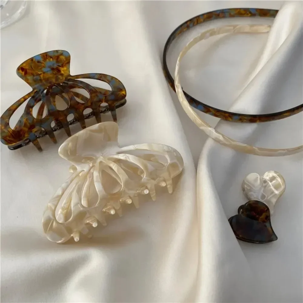 

Geometric Acetate Hair Claws Large Leopard Hair Crabs Clip 머리핀 Clamps for Women Elegant Hollow Fan Shape Hair Accessories
