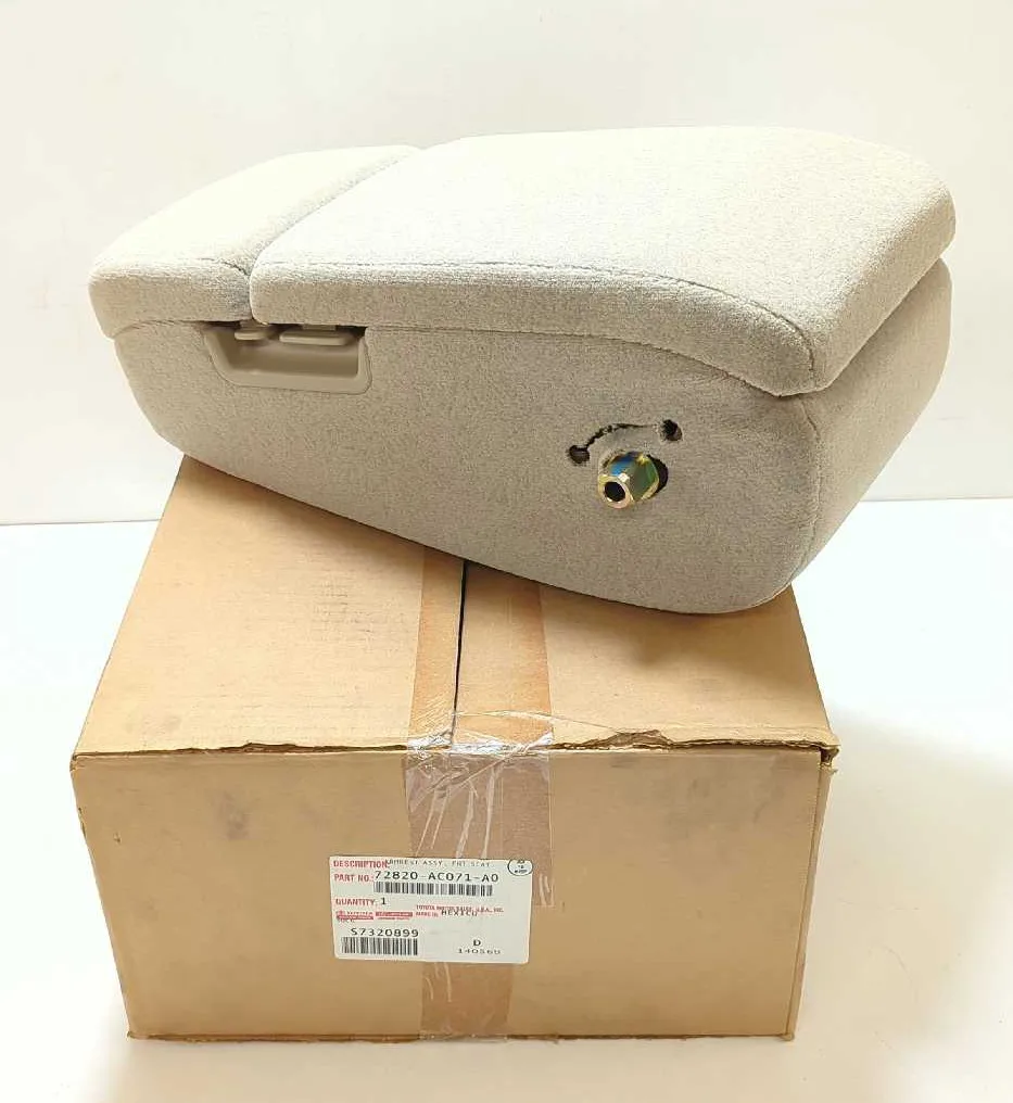 

New OEM Toyota Cloth Bench Seat Armrest 2000-2004 Avalon Ivory 72820-AC071-A0