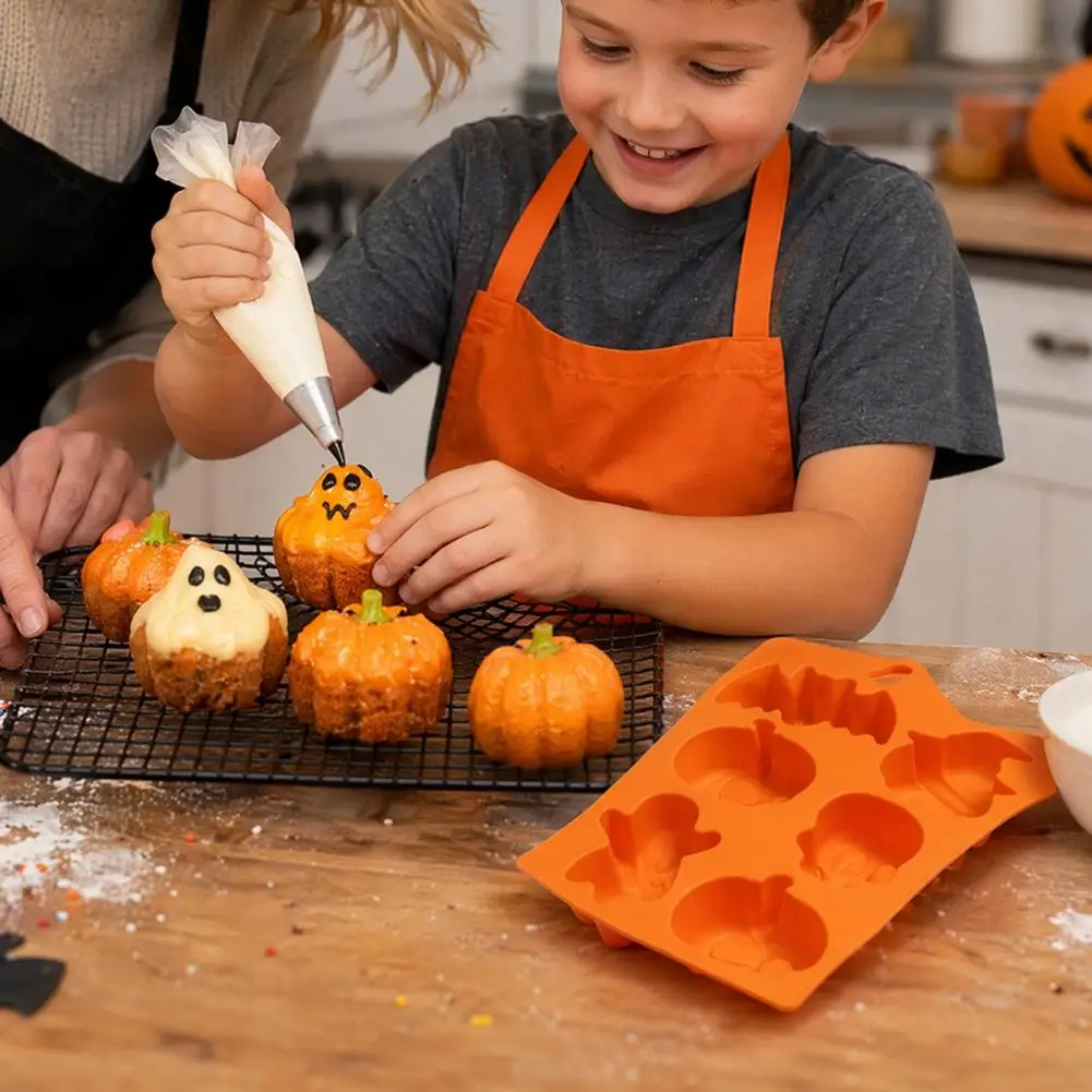 Silicone Cake Mold, Halloween Theme, 6 Cavity Multi-Functional Baking Tray, Non-Stick Mold for Chocolate Jelly Soap Ice Trays