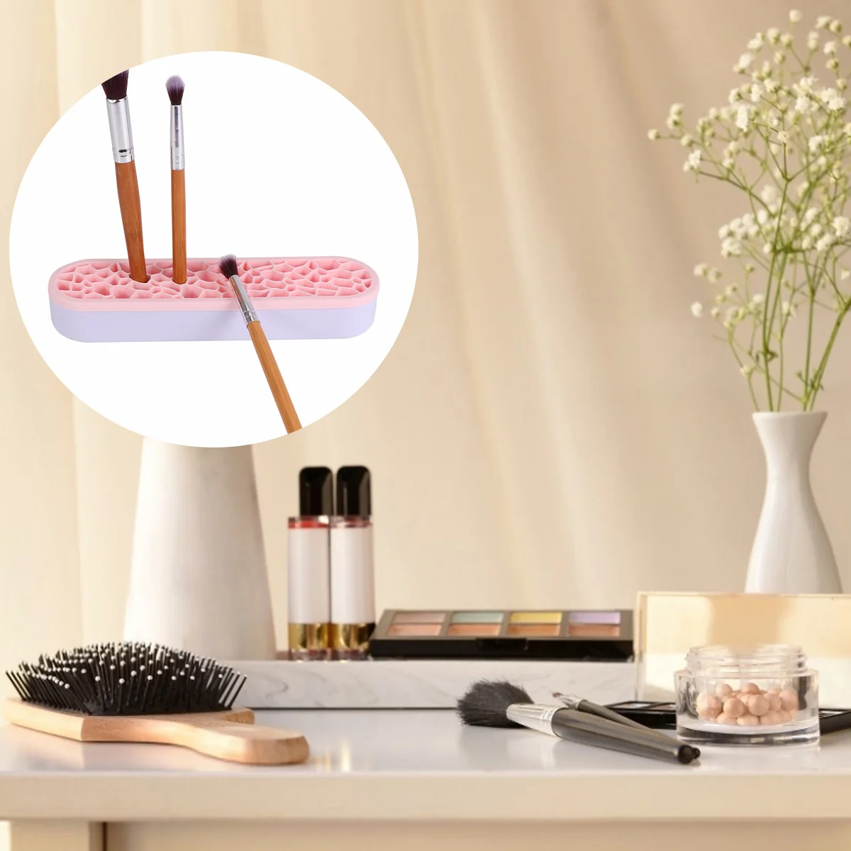 

Makeup Brush Organizer Holder Premium Silicone Brush Rack for Neat Drying Portable Design Ideal for Home and Travel Pink