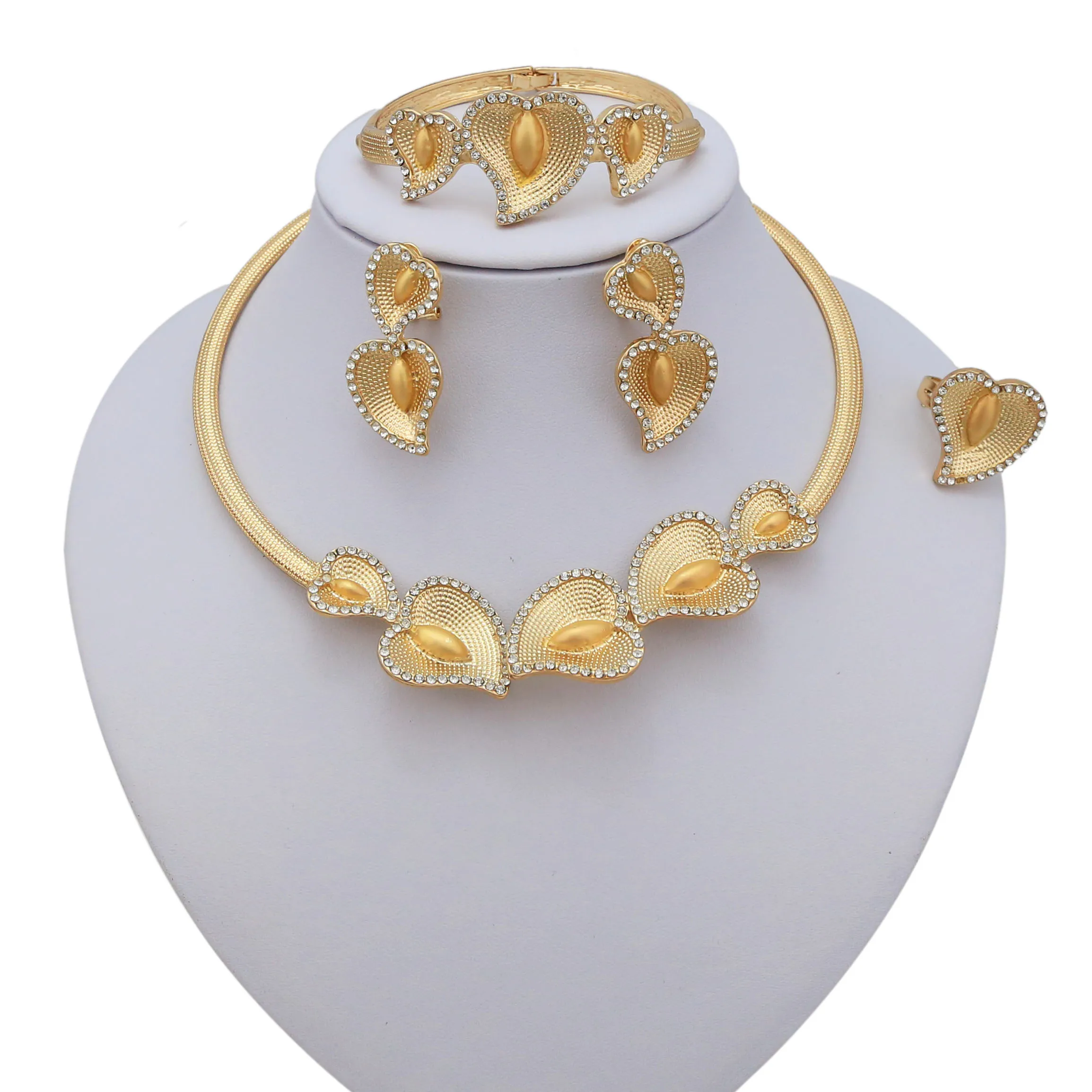 

special women is jewelry set accessories necklace earrings bang bracelet bracelet is ring party gift