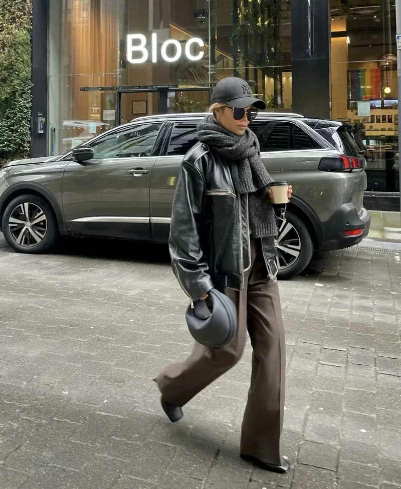 Pop ผู้หญิงเสื้อหนัง Faux ฤดูใบไม้ร่วง-ฤดูหนาว Vintage Rub Epaulette ซิปตกแต่งแจ็คเก็ตหนังหนา