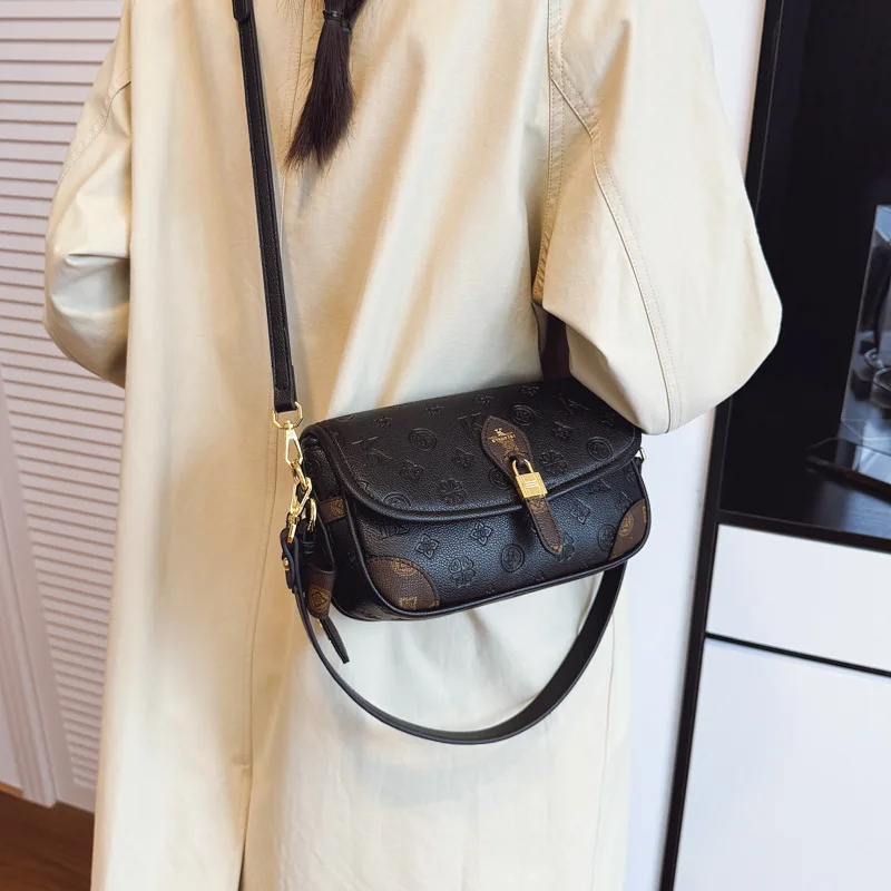 

2025 Big Capacity Work Tote for Professionals, Spacious Laptop Bag Multi-functional Shoulder Crossbody, Lightweight Commuter Bag