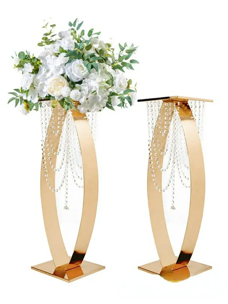 

Metal Ornaments Flower Stand With Crystals For Wedding Birthday Table Centerpieces Decoration Floral Decoration Display Racks