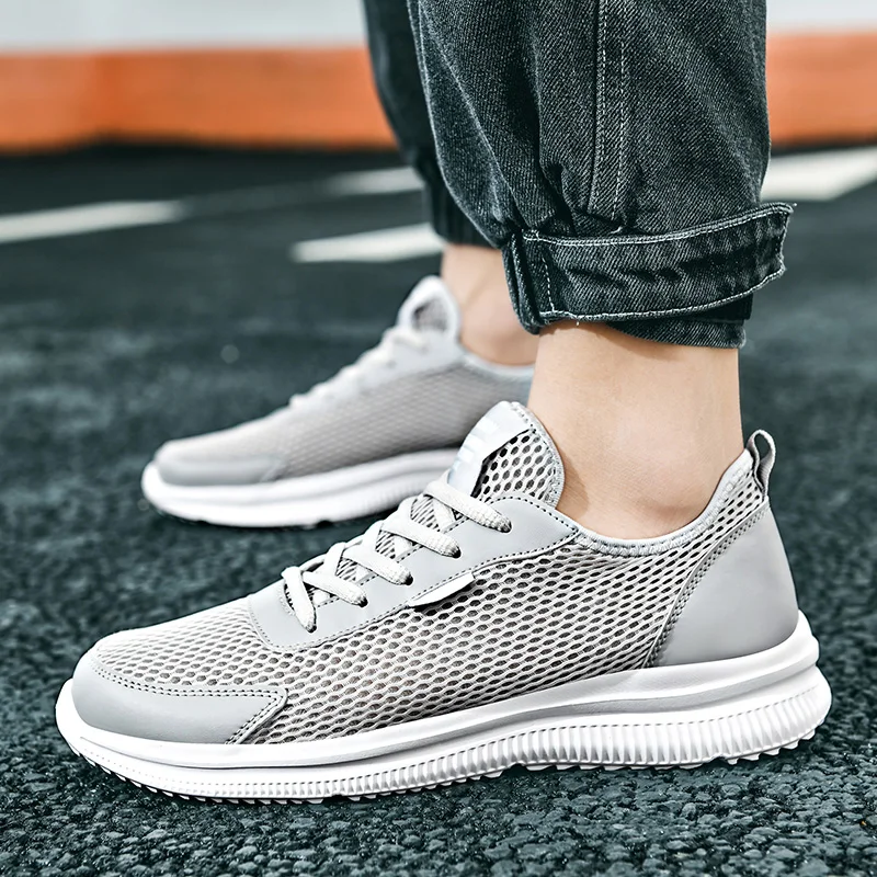 

Large size men's shoes students summer breathable large mesh hollowed out ultra-light leisure running soft soled shoes