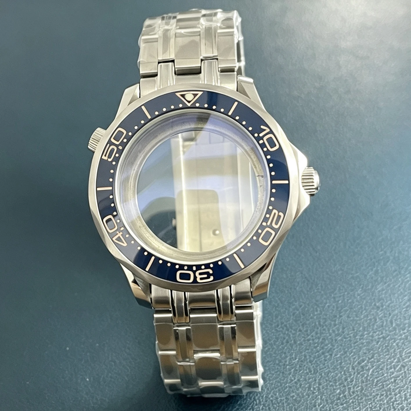 41.5mm Case With Stripe Stainless Steel Band, 31mm Dial with Luminous Display, Compatible with Miyota 8215/ST1612 Movement