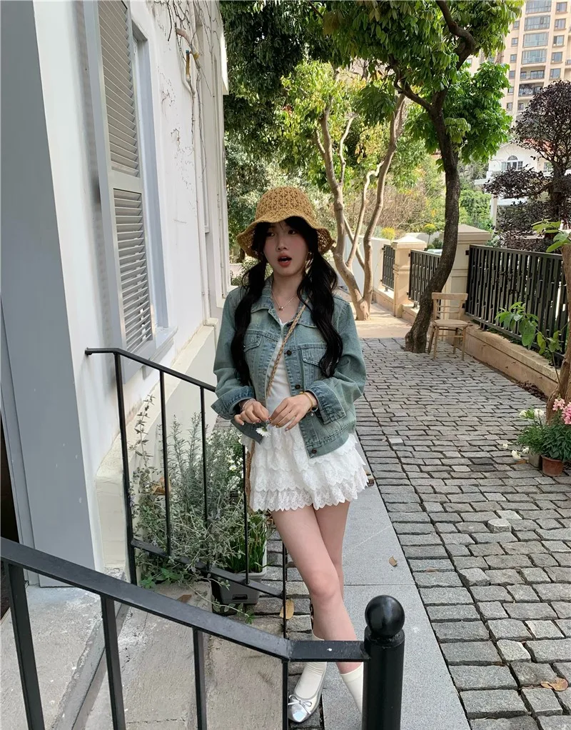 Denim-Mäntel für Damen, Sommer-Canvas, ausgehöhlte Taschen, minimalistische Schärpen, Ballonärmel, leichte Strandmode-Jacke