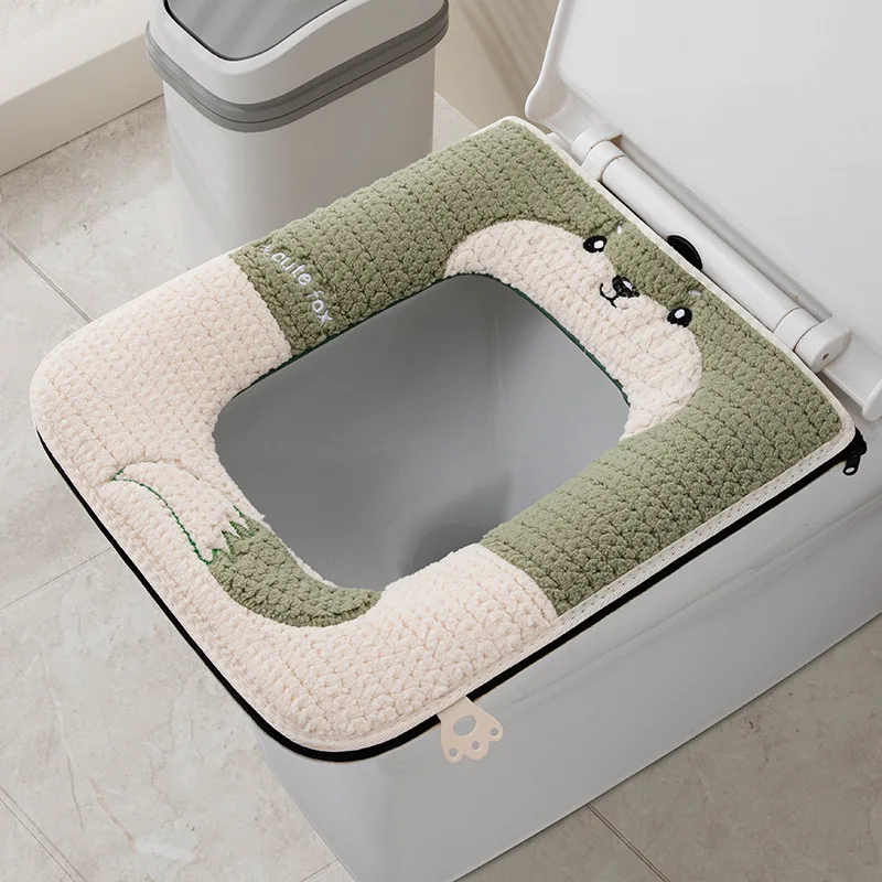 

Чехол на сиденье унитаза с милой лисой, мягкая теплая фланелевая подушка на молнии для зимы, простой в установке моющийся коврик для ванной комнаты