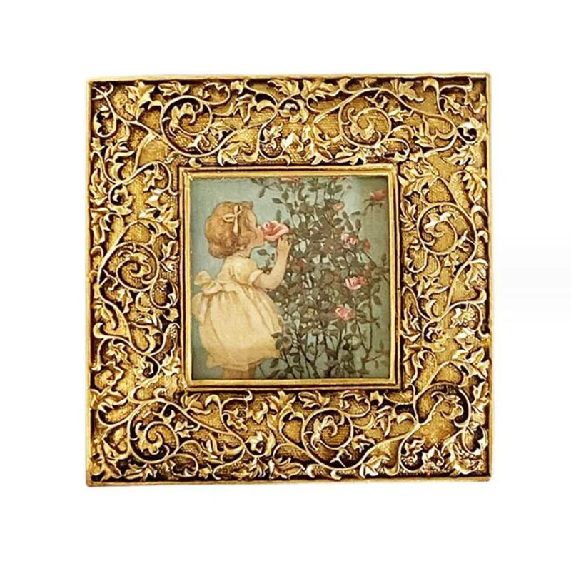 European Style Creative Resin Photo Frame Gold Color Floral Pattern Squre Picture Frame Family Photo Display Holder Home Decor