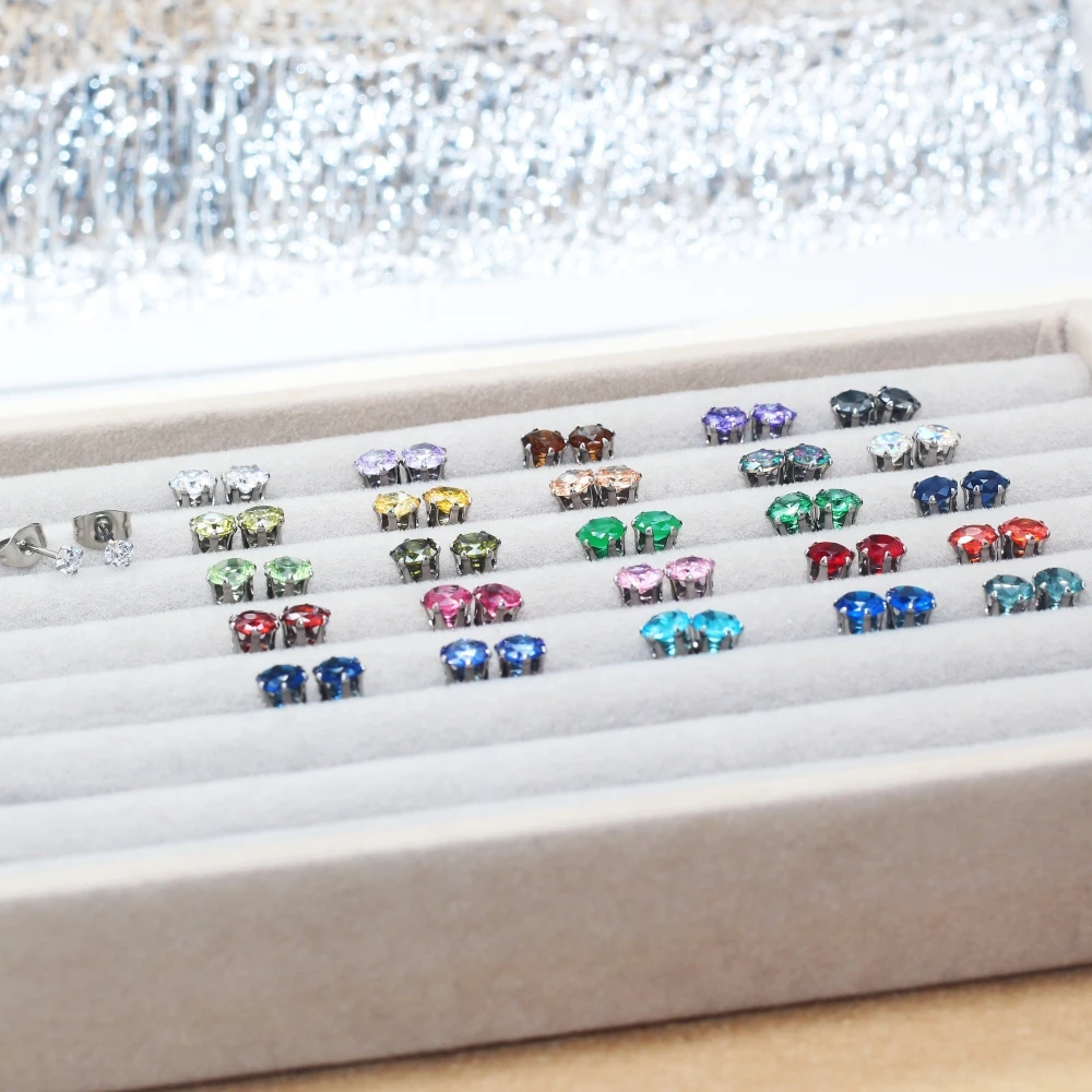 Minimalistische, hypoallergene Ohrstecker, 5 mm, Champagnerfarben, runde AAA-Zirkonia, schlichtes Design, mit Edelstahl, für Damen und Herren, als Geschenk. – Detail 3