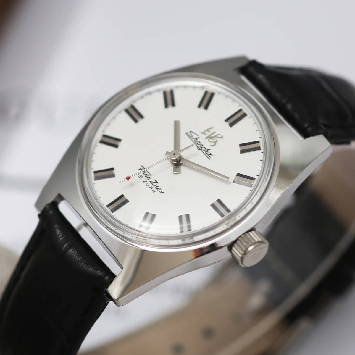 ヴィンテージ上海 7120 メンズ機械式時計 - 手巻き 36mm、レトロなビジネス & カジュアル スタイル