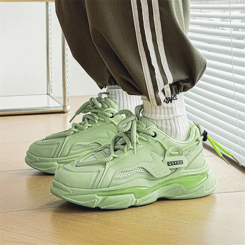 Men Casual Sneakers… - image