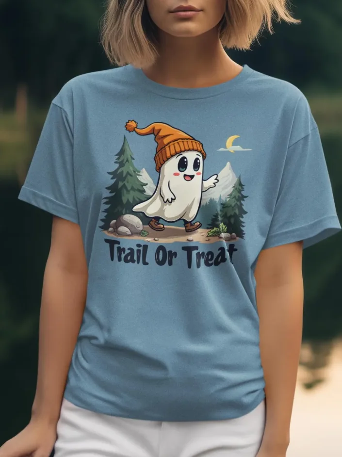 Halloween Hiking Shirt Cute Halloween Ghost T-shirt for Hiker