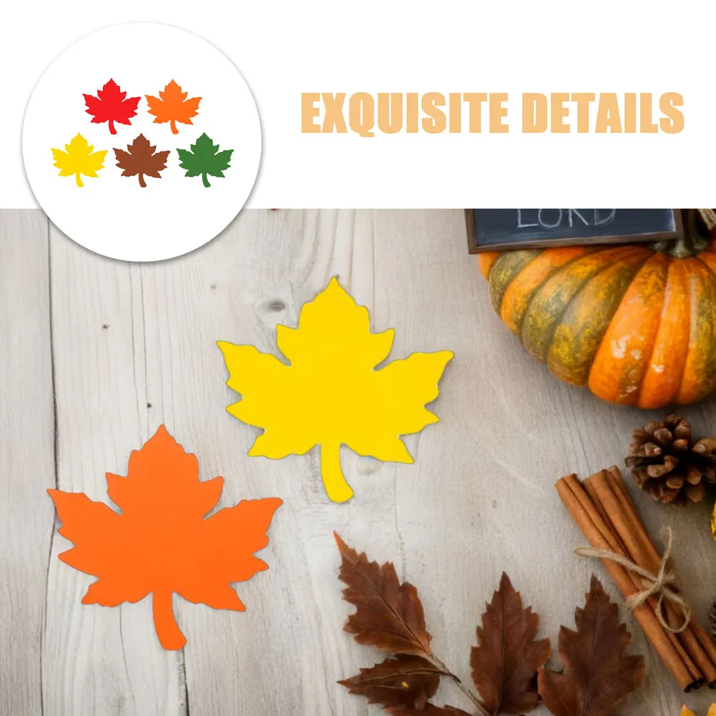 60 pezzi di foglie d'acero ritagli di cartoncino vibranti decorazioni autunnali per il Ringraziamento per progetti artigianali di arte della parete del tabellone dell'aula