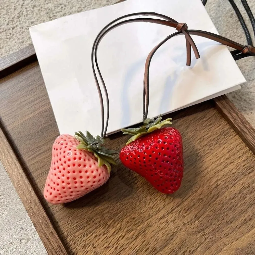 Funny Waterproof Strawberry Key Ring Resin Handmade Keychain 3D Design Bag Charm Daily Use