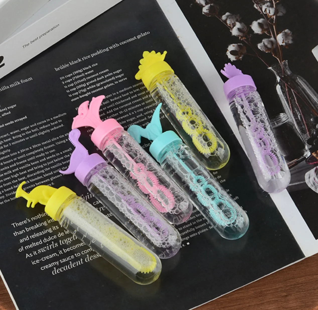 10 قطعة/الحقيبة الملونة فقاعة أنبوب لعبة لطيف ديناصور شكل فقاعة آلة الاطفال حفلة عيد ميلاد الحسنات يعامل المدرسة جودي حشو