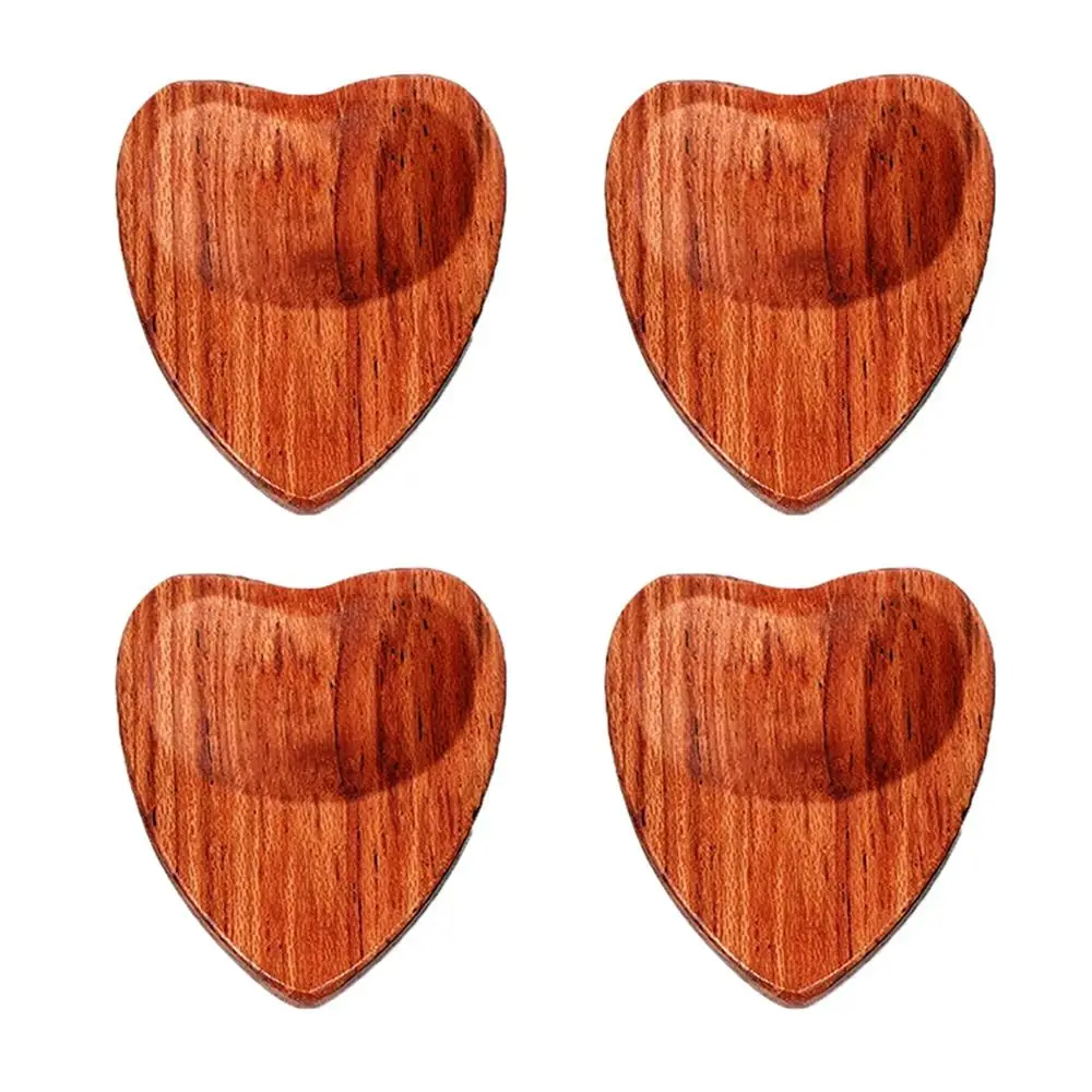 High-quality Wooden Guitar Picks Heart-shaped Guitar Accessories Guitar Plectrum Guitar Mediator