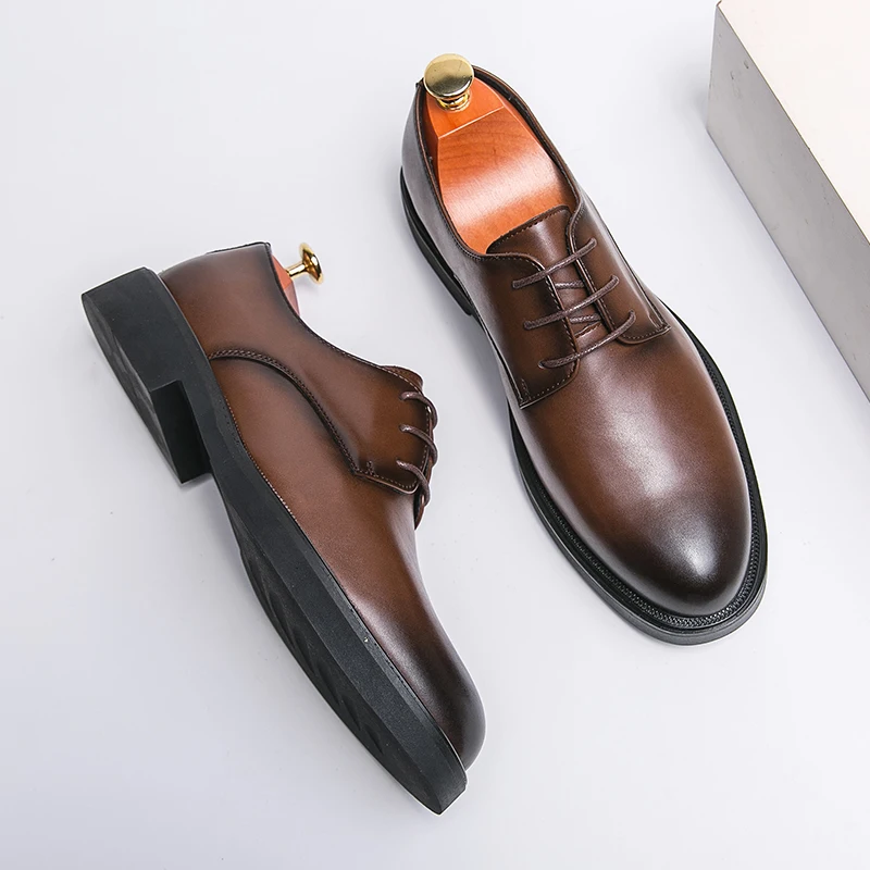 Classic Derby Shoes Men's Brogue shoes Lace Up Fashionable Office Business Shoes for Men's Banquet Groom Luxury Wedding Shoes