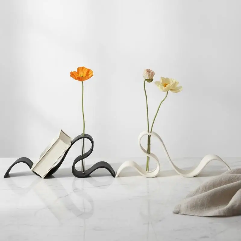 Modern Abstract Curved 3D Printed Vase Bookend Set Sleek Aesthetic Durable Decor for Home Bookshelf Desktop Display