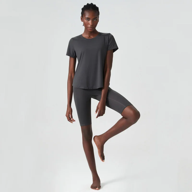 Женский комплект из двух предметов для йоги, летний однотонный спортивный костюм, женский дышащий быстросохнущий короткий спортивный костюм для бега