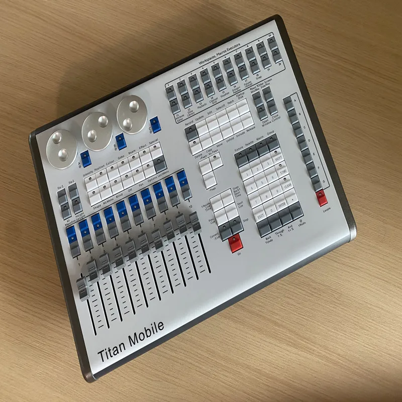 配信機器・PA機器・レコーディング機器 Avolites Titan One 配信機器