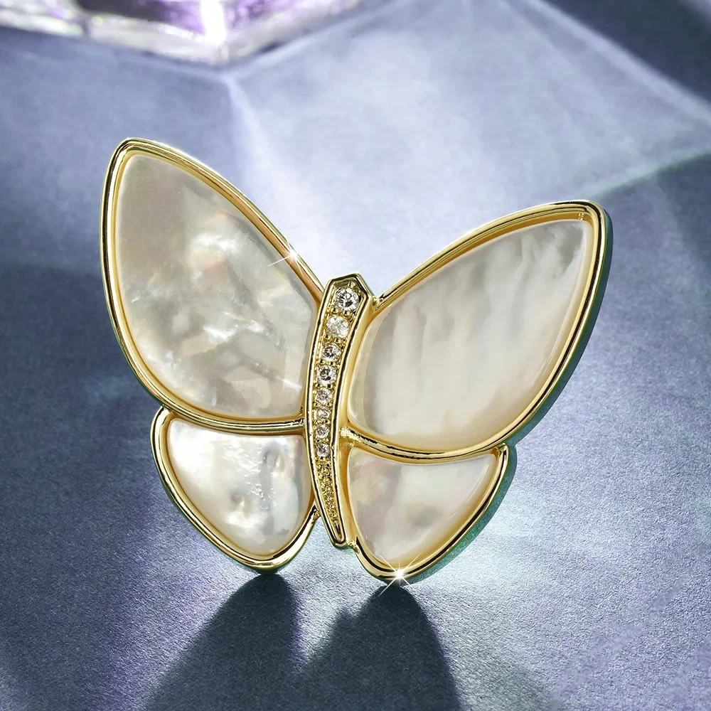 2025 A delicate and natural mother-of-pearl butterfly brooch, a high-end and elegant suit accessory pin
