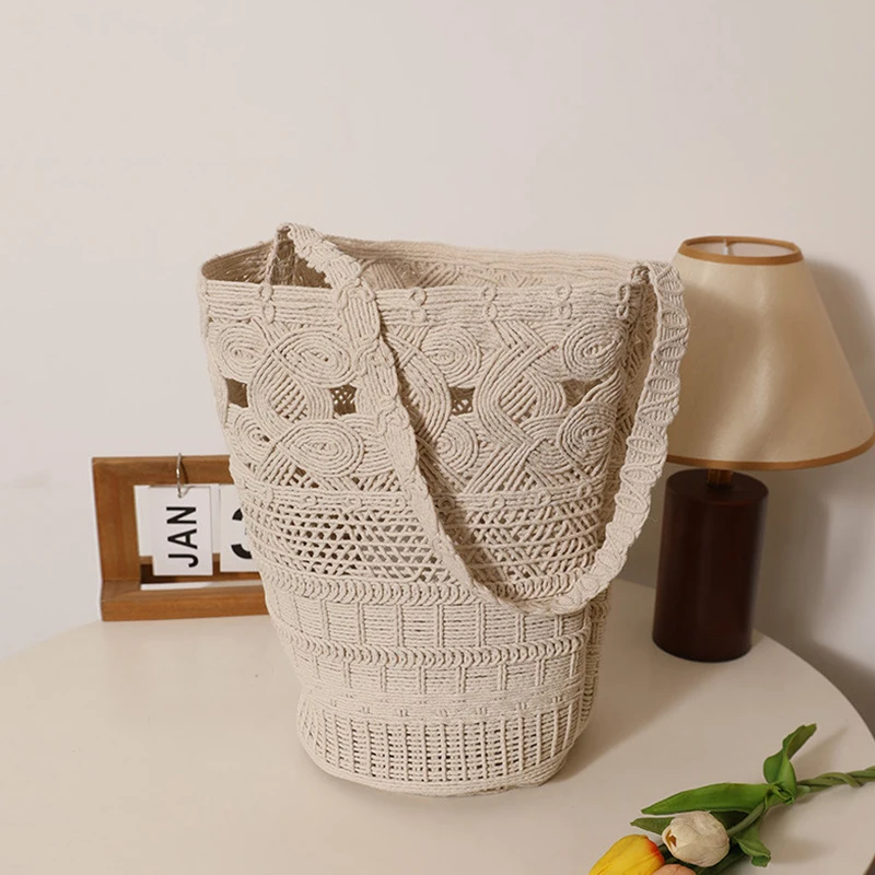 

Summer Large Capacity Straw Shoulder Bag Stylish Simple Hollow Jacquard Woven Bucket Handbag Vacation Beach Bags For Women