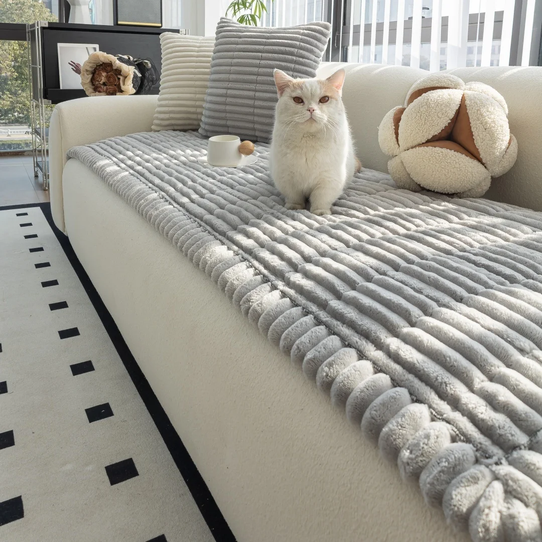 

Утолщенный фланелевой стеганый противоскользящий чехол для дивана в полоску, простой дизайн, коврик для сиденья дивана, многоразовое моющееся полотенце для дивана
