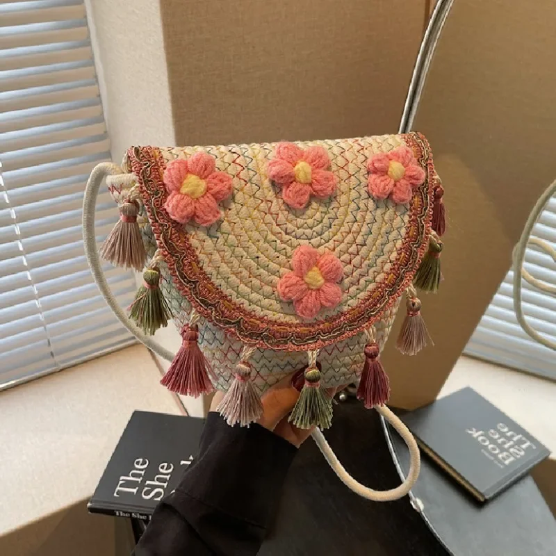 

Плетеные цветы, украшения с кисточками, сумки через плечо, лоскутные пляжные женские сумки, распродажа, модные повседневные сумки на плечо 2025 года