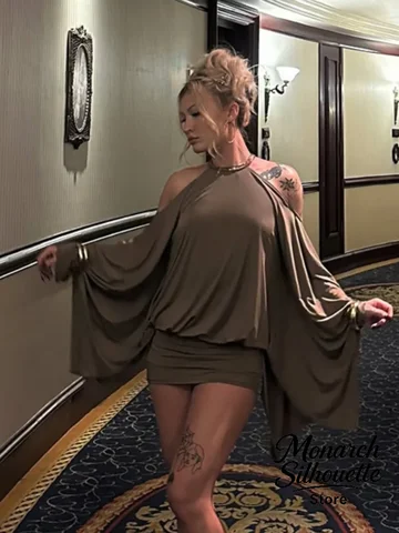 Женское короткое платье из полиэстера